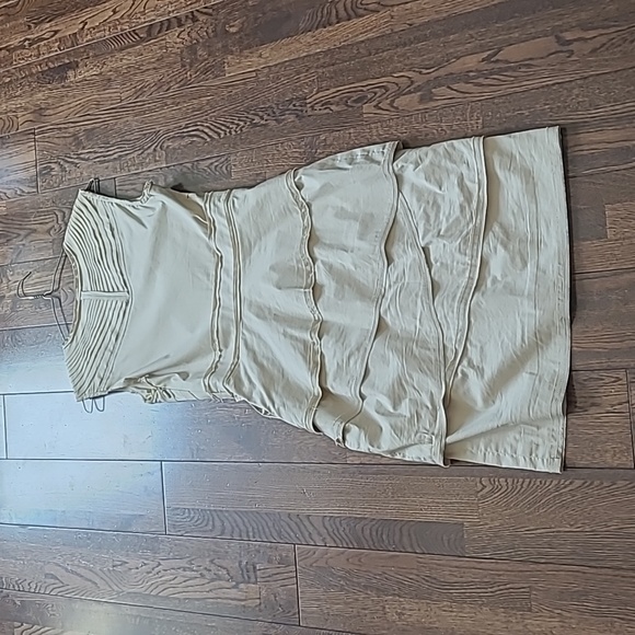 BCBG Maxazria dress size 2 - Picture 2 of 5